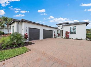 3739 Caledonia Ln, Sarasota, FL 34240