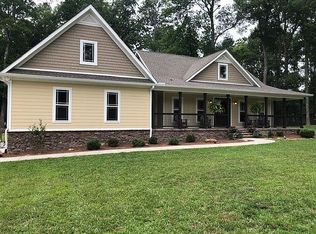 831 Gateway Ln, Seymour, TN 37865