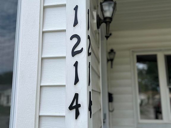 4th image of 1214 S Fairlawn Ave