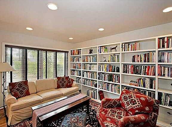 4th image of 7622 Eads Ave