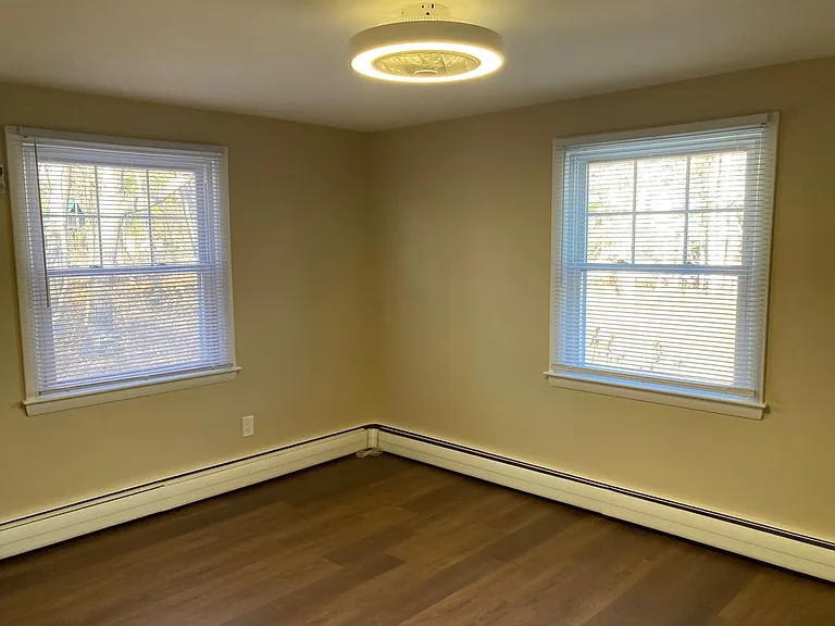 197 Shore Acres Ave — Photo 6