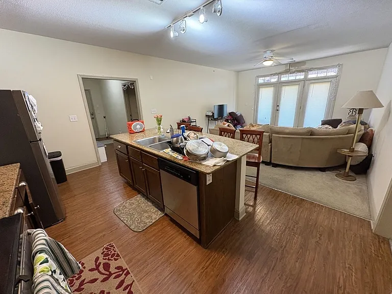 203 Kelly Rd #734 — Photo 31