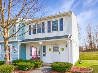 601 Williamsburg Dr, Mahopac, NY 10541