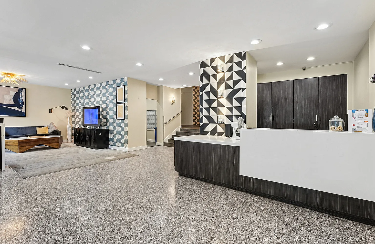 Ellicott House — Photo 2