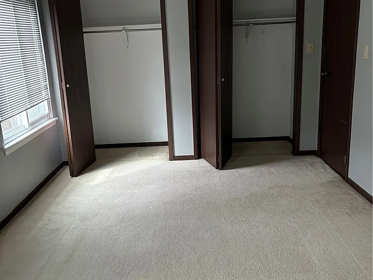 3204 Camberly Dr — Photo 33