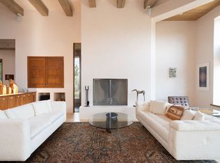 18 Bishops Dome Rd, Santa Fe, NM 87506