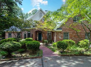 18 Ledgelawn Dr, Little Rock, AR 72212