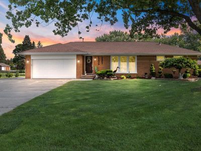 17270 S Nunneley Rd, Clinton Township, MI, 48035