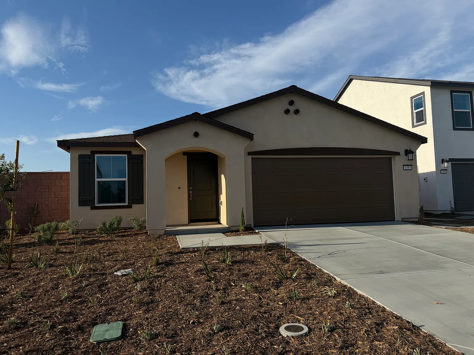 3 bed, 1459 sqft, $3,000 — Photo 1