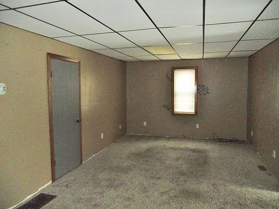 5th image of 106 South St
