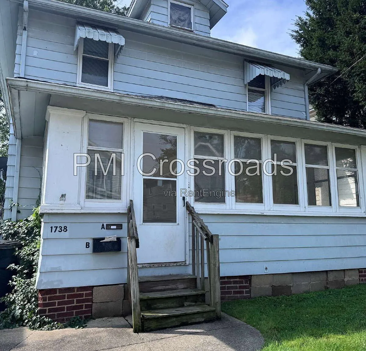 1 bed, 1.0 bath, 928 sqft, $915 — Photo 1