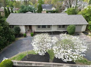 245 Cedar Ln, Paducah, KY 42001