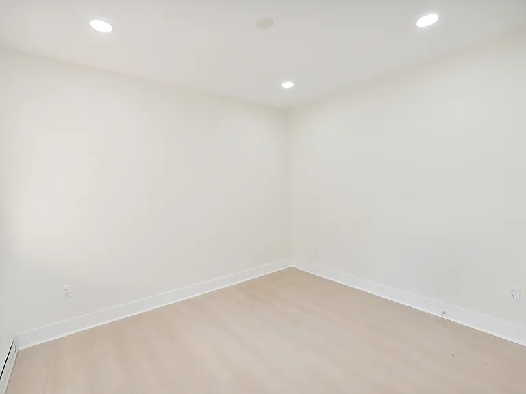 255 Rea Ave #3 — Photo 6