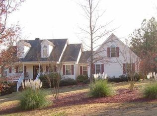 1721 Skelton Rd, Hoschton, GA 30548