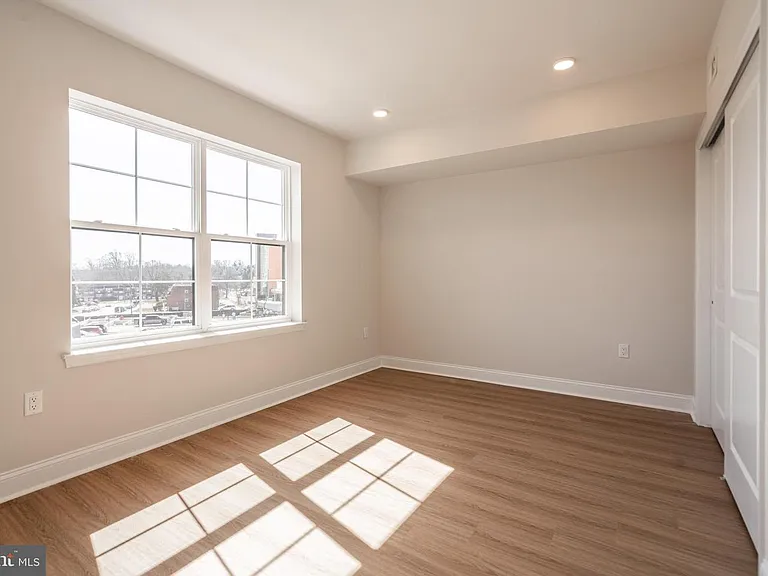 4038-4050 Marilyn Conshohocken Avenue Dr #A56 — Photo 8
