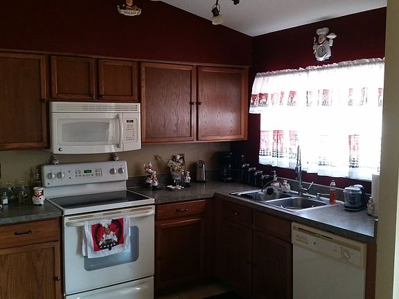 4th image of 4514 Tina Ln