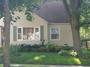 4128 15th St, Des Moines, IA 50313