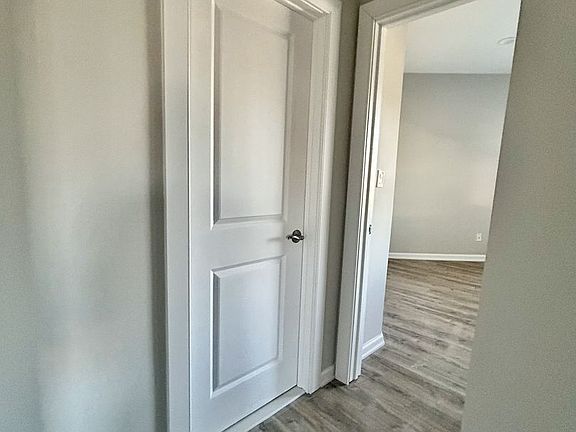 3rd image of 30 S Doughty Ave APT 405