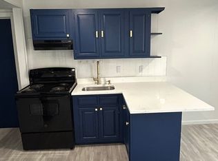 55 Green St #5, Gardner, MA 01440