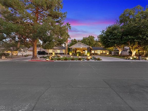 4th image of 217 Campbell Dr