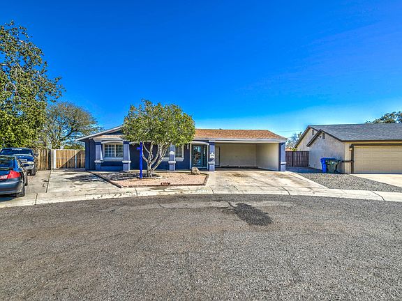3rd image of 2837 N 57th Dr