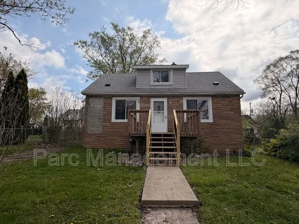 91 Waterly Ave, Waterford, MI 48328