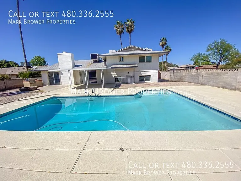 1519 E Laguna Dr — Photo 25