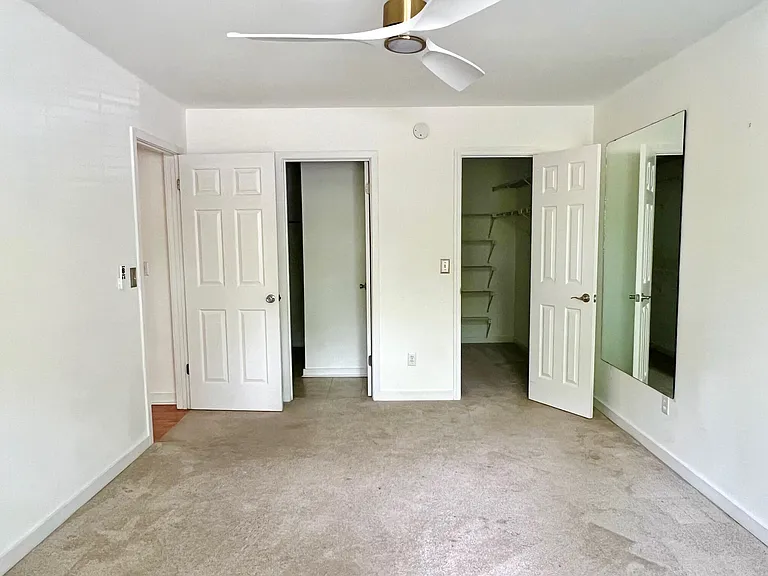 352 Sandpiper Dr #G — Photo 15