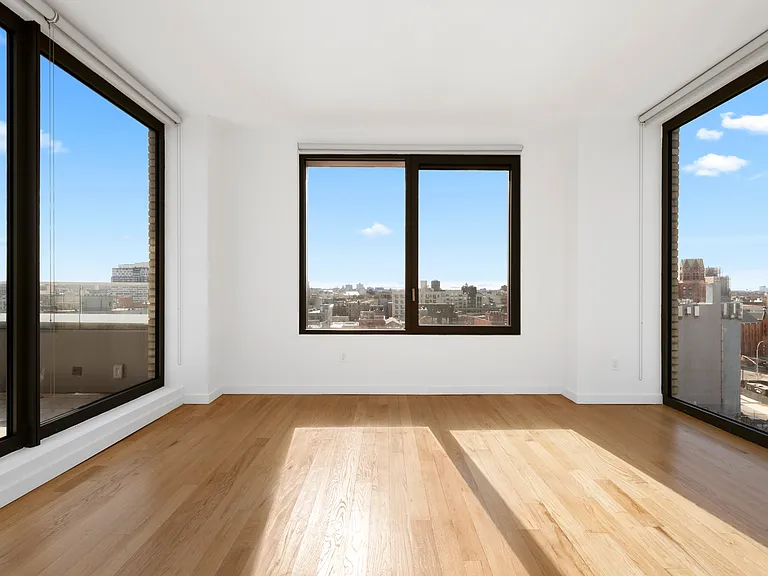 54 Noll St #821 — Photo 1
