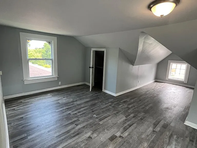 3006 Glenway Ave — Photo 28