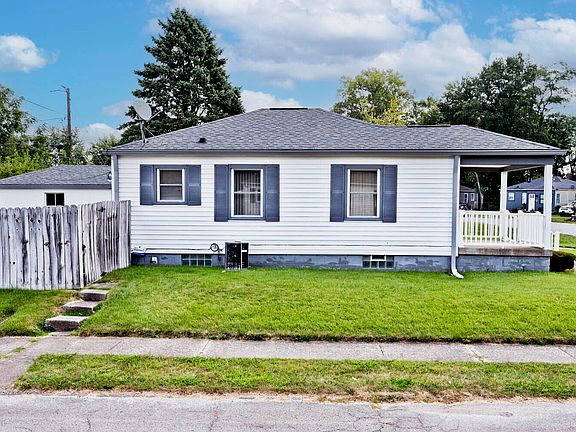 3rd image of 5430 E 18th St