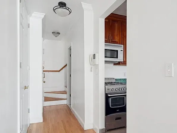 2294 Frederick Douglass Boulevard image 5 of 17