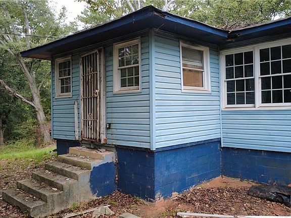2nd image of 11 Tempie Rd