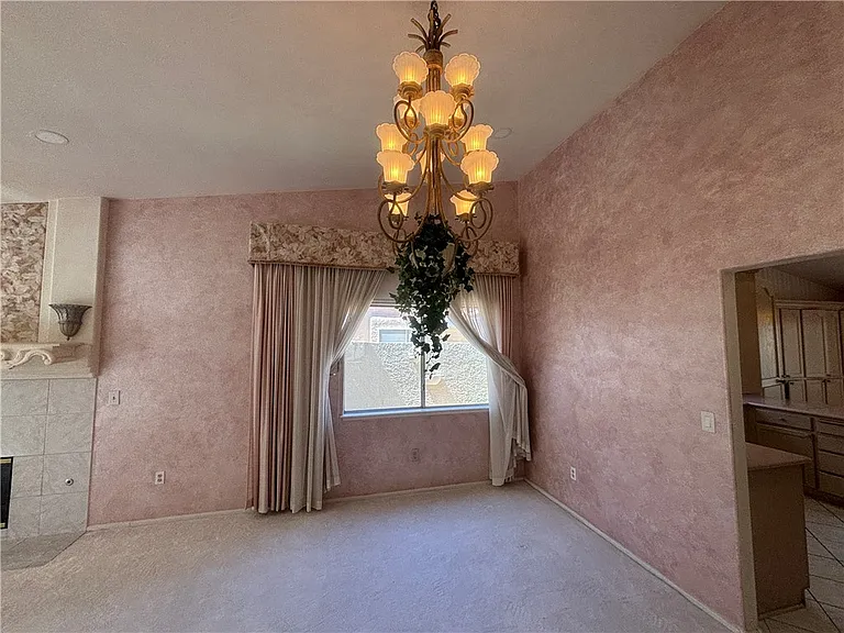 2424 Ocean Front Dr — Photo 4