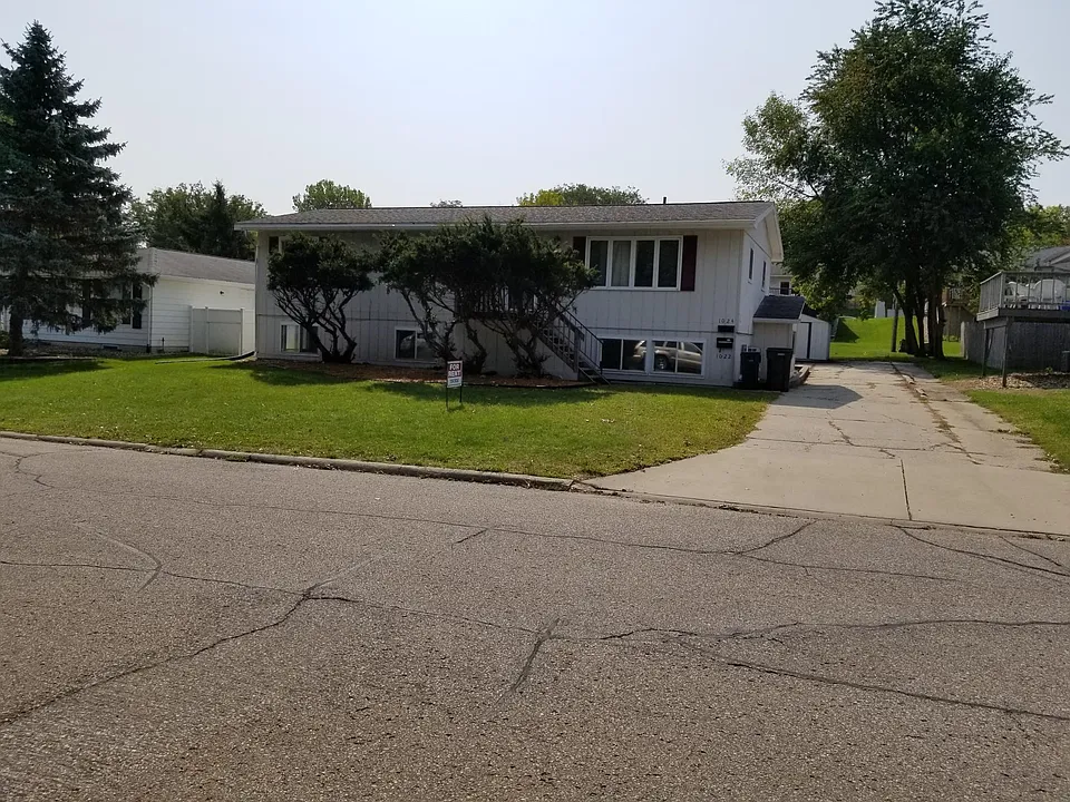 1022 Higby Dr #0