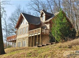 137 Bayside Dr, Lancaster, TN 38569