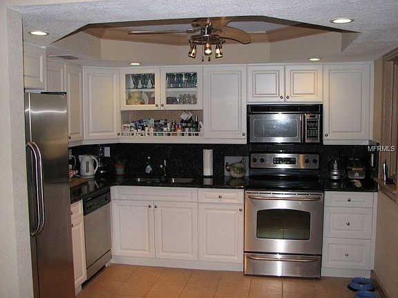 3rd image of 19505 Quesada Ave Unit Jj202