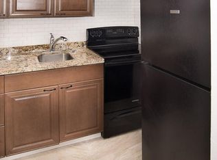 921 N 19th Ave APT 1, Hollywood, FL 33020