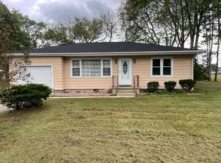 1306 E Culver Rd, Knox, IN 46534