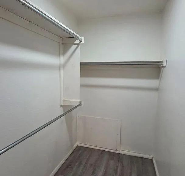 Bethany Place Apartments - Near Eldon Lyon and Downtown Bethany! — Photo 7