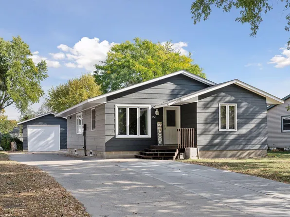 152 5th Ave SE, Saint Joseph, MN 56374