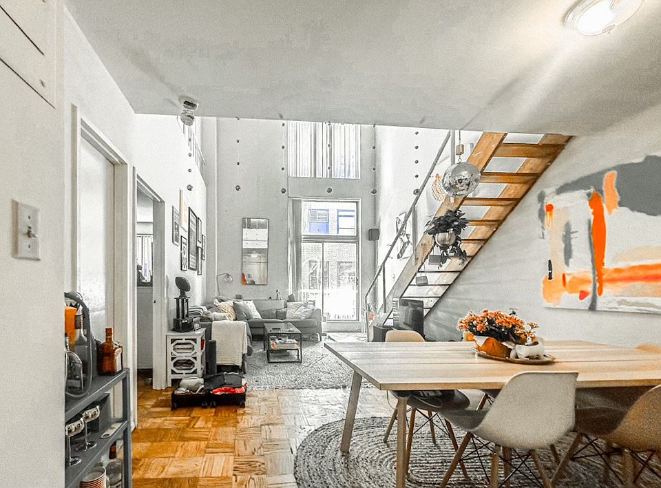 1st image of 220 E 24th St APT 4a