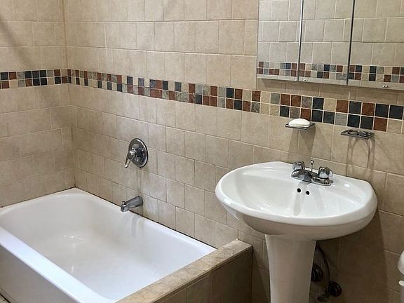 3rd image of 463 E 23rd St #S