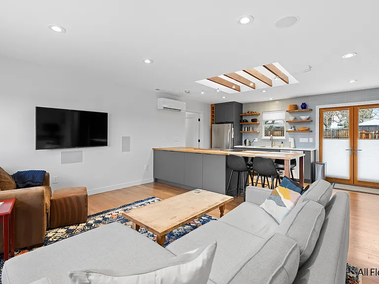 45 Bucknell Ct — Photo 10