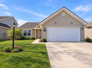 705 Luria Ln, Champaign, IL 61822
