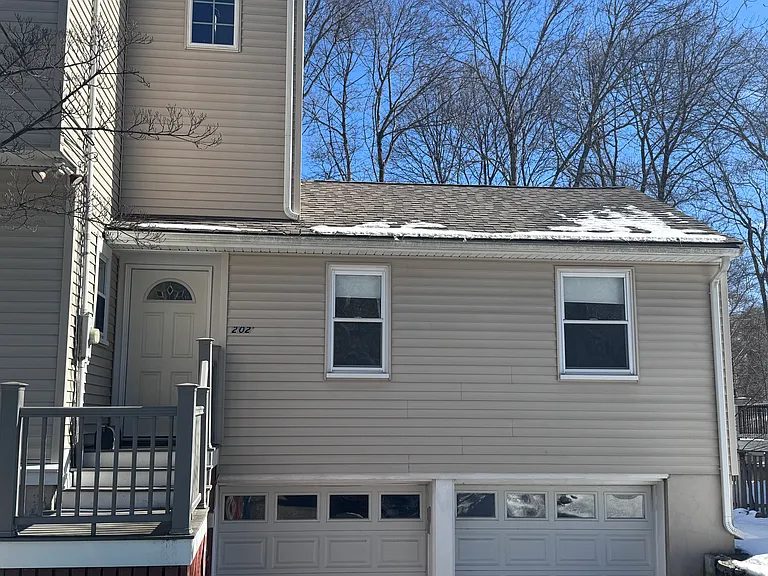202 Winchester St #A — Photo 10
