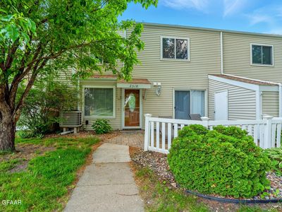 2518 26th Ave S, Grand Forks, ND, 58201