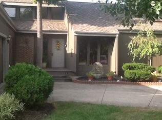 131 Holly Woods Dr, Fort Thomas, KY 41075