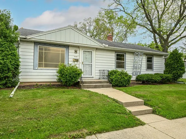6101 West Fairmount AVENUE, Milwaukee, WI 53218