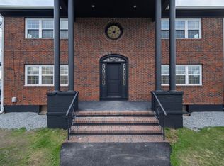 10 Wampanoag Trl #1, Riverside, RI 02915